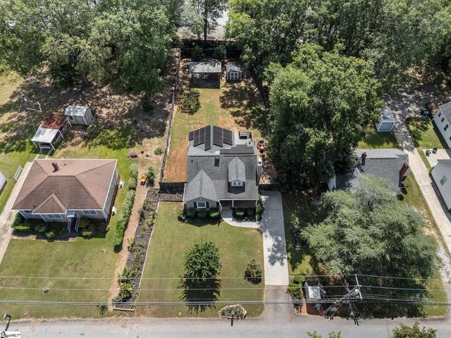 17 Crystal Avenue, Greenville, SC 29605