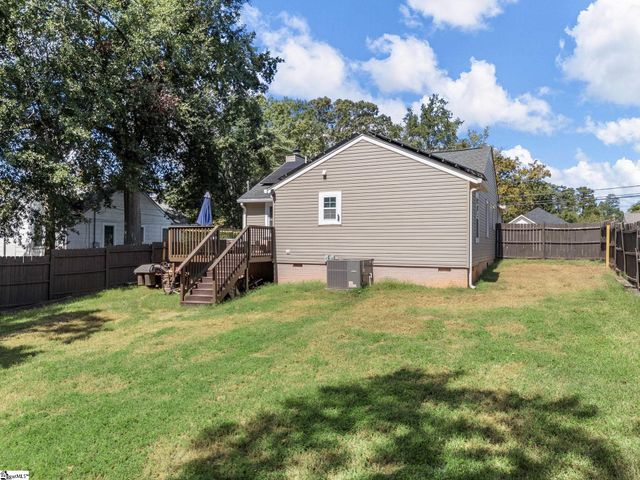 17 Crystal Avenue, Greenville, SC 29605