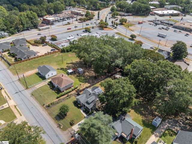 17 Crystal Avenue, Greenville, SC 29605