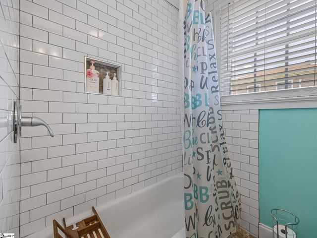 17 Crystal Avenue, Greenville, SC 29605