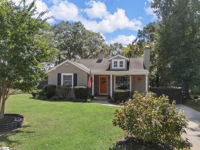 17 Crystal Avenue, Greenville, SC 29605