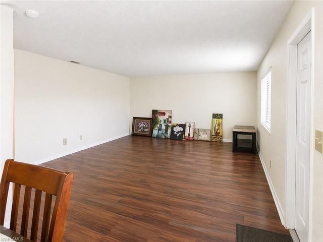 4615 Bayshore DR E8, Naples, FL 34112