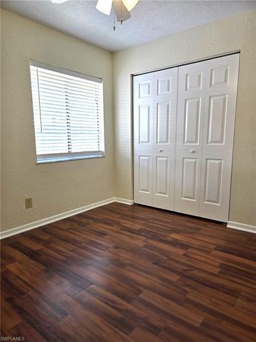 4615 Bayshore DR E8, Naples, FL 34112