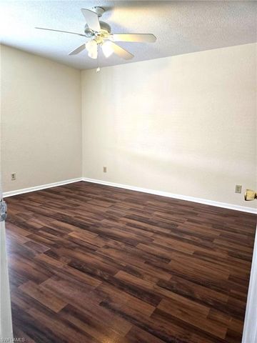 4615 Bayshore DR E8, Naples, FL 34112