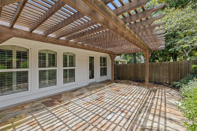 6706 Debcoe DR, Austin, TX 78749
