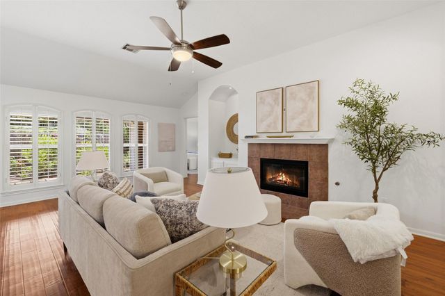 6706 Debcoe DR, Austin, TX 78749