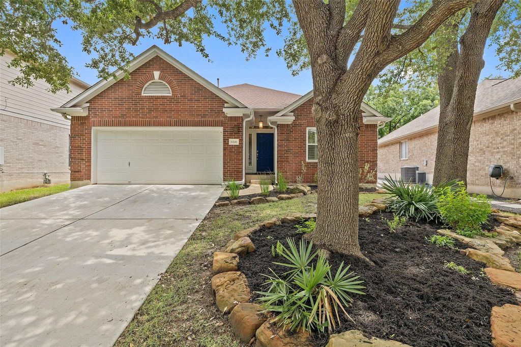 6706 Debcoe DR, Austin, TX 78749