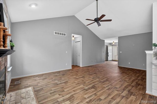 2089 W Ridge Drive, Davison, MI 48423