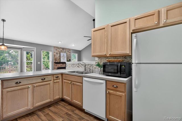 2089 W Ridge Drive, Davison, MI 48423