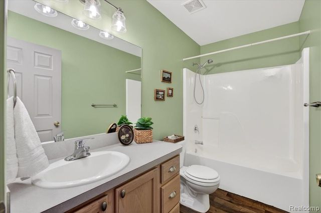 2089 W Ridge Drive, Davison, MI 48423