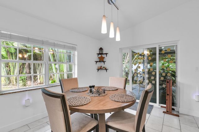 651 SW 176TH Avenue, Pembroke Pines, FL 33029