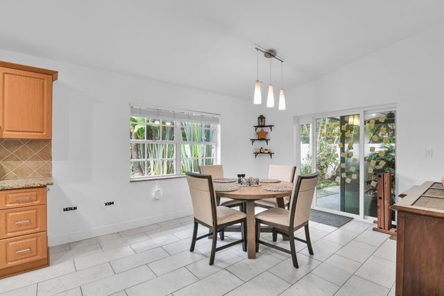 651 SW 176TH Avenue, Pembroke Pines, FL 33029