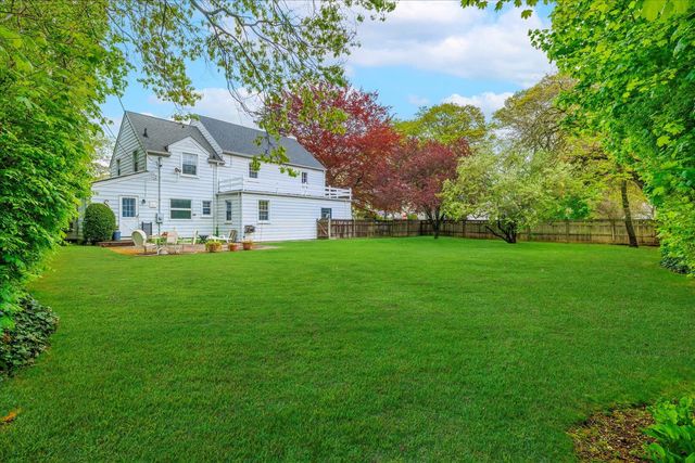 39 Searing Street, Rockville Centre, NY 11570