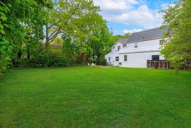 39 Searing Street, Rockville Centre, NY 11570