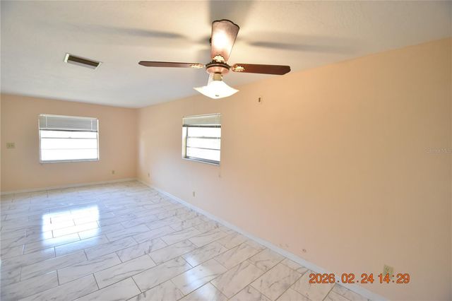 5028 16TH STREET, Zephyrhills, FL 33542