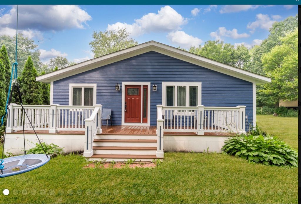 54 Willow Springs Lane, Plano, IL 60545