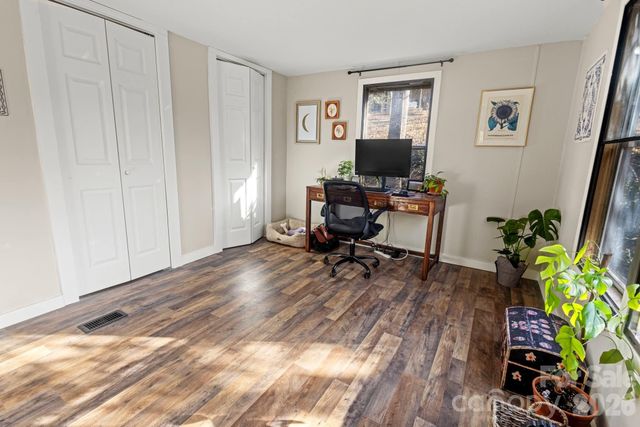41 W Skyland Circle, Woodfin, NC 28804