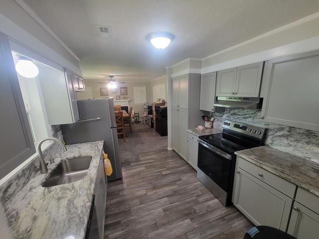 1535 Dawnville Beaverdale Road, Dalton, GA 30721