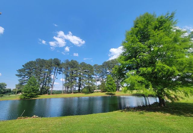 1535 Dawnville Beaverdale Road, Dalton, GA 30721