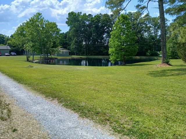 1535 Dawnville Beaverdale Road, Dalton, GA 30721