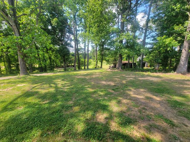 1535 Dawnville Beaverdale Road, Dalton, GA 30721