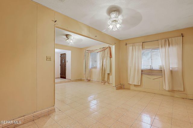 7925 Broadway Drive, El Paso, TX 79915