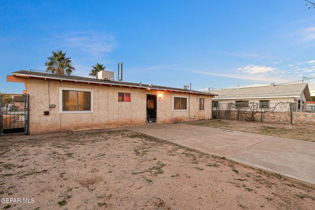 7925 Broadway Drive, El Paso, TX 79915