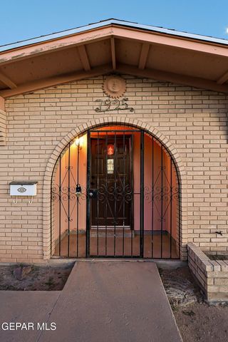 7925 Broadway Drive, El Paso, TX 79915