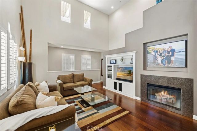 234 Lonetree, Irvine, CA 92603