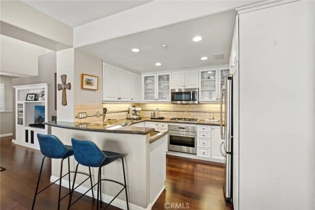 234 Lonetree, Irvine, CA 92603