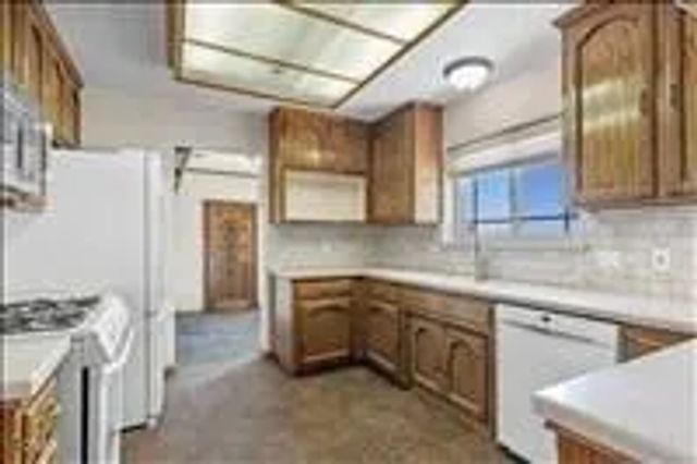30435 Horsethief Drive, Tehachapi, CA 93561