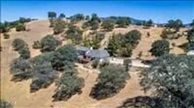 30435 Horsethief Drive, Tehachapi, CA 93561