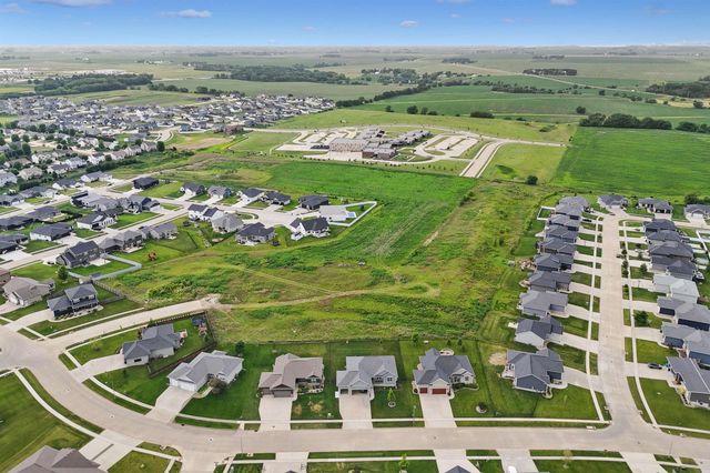 Lot 14 Ashworth Drive, Cedar Falls, IA 50613