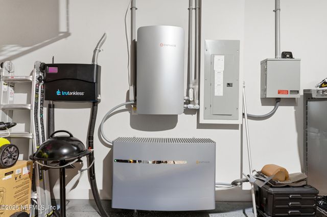 6507 LONGLEAF BRANCH Drive, Jacksonville, FL 32222