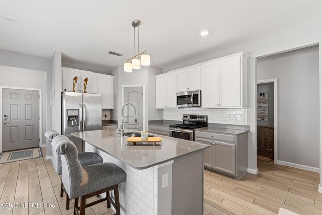 6507 LONGLEAF BRANCH Drive, Jacksonville, FL 32222