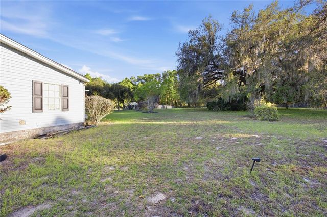 13841 NE JACKSONVILLE ROAD, Citra, FL 32113