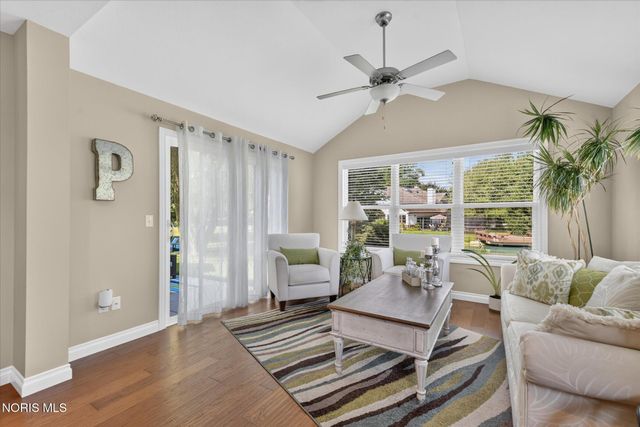 25136 Rocky Harbour Drive, Perrysburg, OH 43551