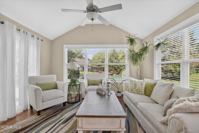 25136 Rocky Harbour Drive, Perrysburg, OH 43551