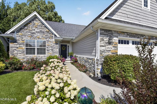 25136 Rocky Harbour Drive, Perrysburg, OH 43551