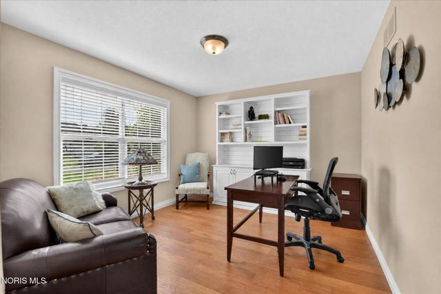 25136 Rocky Harbour Drive, Perrysburg, OH 43551