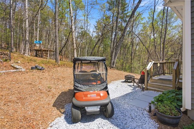 116 Wren Road, Mountain Rest, SC 29664