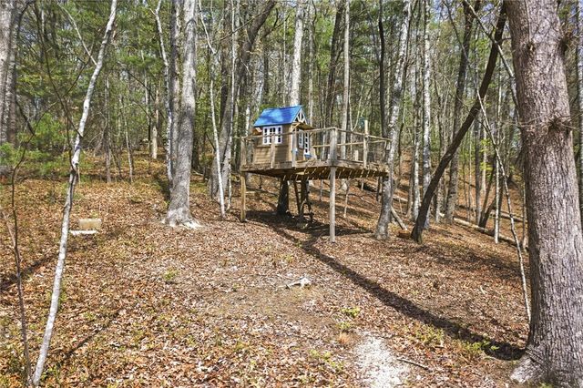 116 Wren Road, Mountain Rest, SC 29664