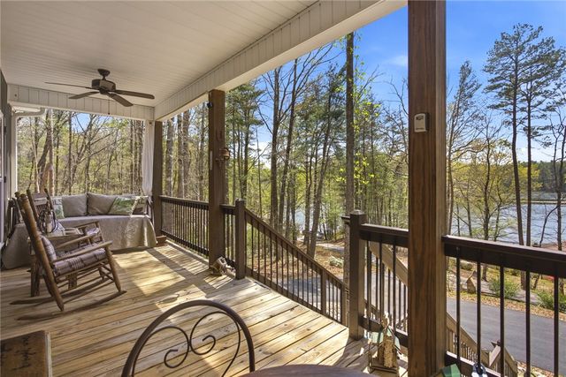 116 Wren Road, Mountain Rest, SC 29664