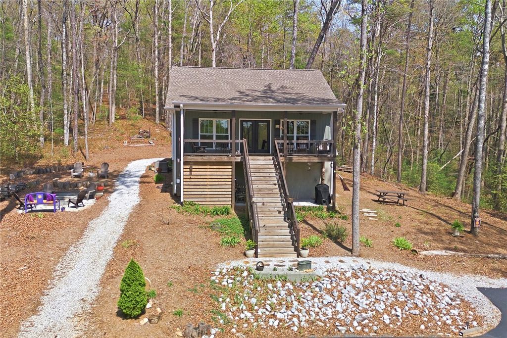 116 Wren Road, Mountain Rest, SC 29664