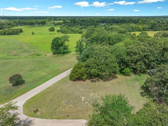 741 Inner Circle, Tool, TX 75143