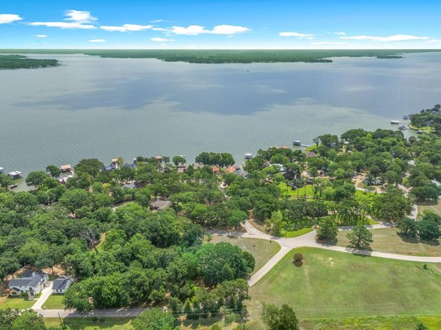 741 Inner Circle, Tool, TX 75143