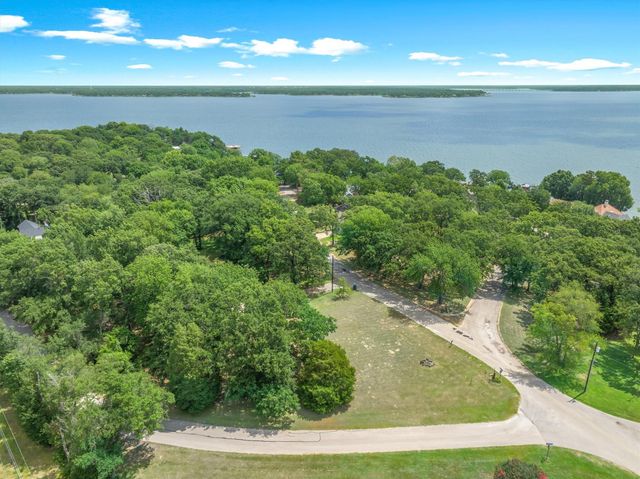 741 Inner Circle, Tool, TX 75143