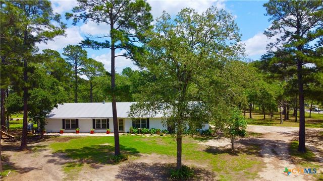890 E Highway 21, Bastrop, TX 78602