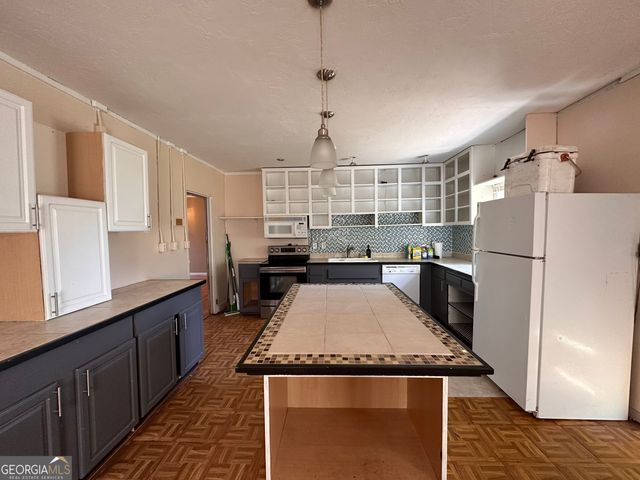 481 Main Street, Clermont, GA 30527