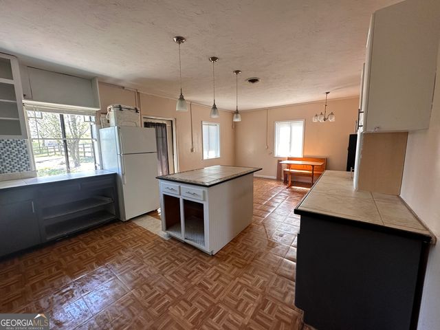 481 Main Street, Clermont, GA 30527